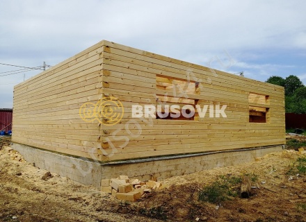 Дом по индивидуальному проекту из профилированного бруса 145х195 мм