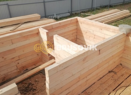 Баня 4,5х4,5 м с террасой 3х4,5 м из обрезного бруса 150х150 мм по индивидуальному проекту в д. Зарубино, Костромской район