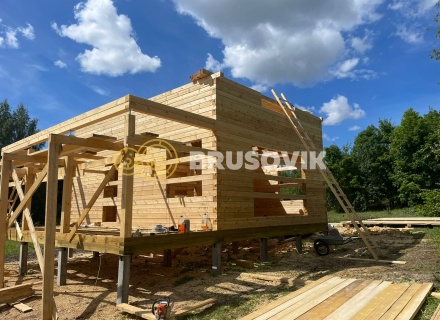 Полутораэтажный дом 6х8м с открытой террасой 2,5х6м из профилированного бруса 145х145мм в д. Богословка, Рыбновский район, Рязанская область