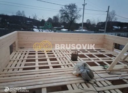 Дом 6х8м по проекту №24 из профилированного бруса 145х145 мм в СНТ Резинотехника-2, г. Ярославль.