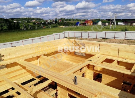 Дом из профилированного бруса 145х145 мм по индивидуальному проекту