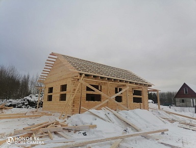 Дом 6х9 м из профилированного бруса 145х145 мм по индивидуальному проекту в д. Скрипово, Заокский район, Тульской области - фото процесса строительства