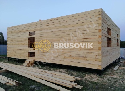 Дом из обрезного бруса 150х150 мм по индивидуальному проекту 