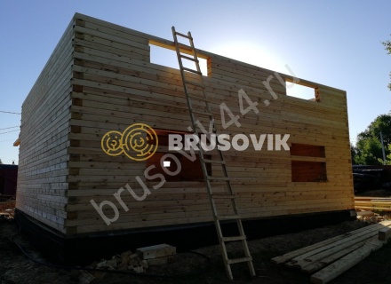 Дом по индивидуальному проекту из профилированного бруса 145х195 мм