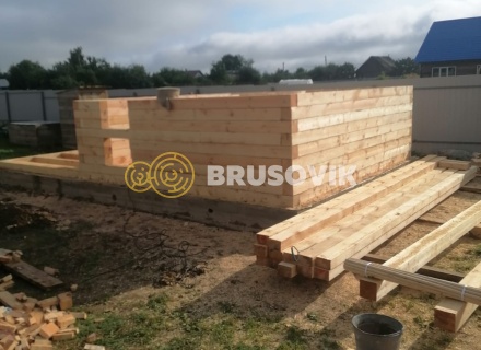 Баня 4,5х4,5 м с террасой 3х4,5 м из обрезного бруса 150х150 мм по индивидуальному проекту в д. Зарубино, Костромской район