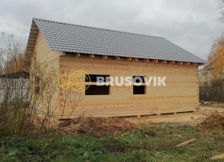 Дом 8х10м из профилированного бруса 145х195мм по индивидуальному проекту в посёлке Зелёная Роща, Угличский район, Ярославская область