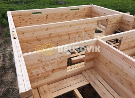 Деревянный дом из бруса с мансардой