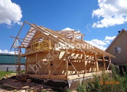 Дом из проф. бруса 145х145 мм по индивидуальному проекту