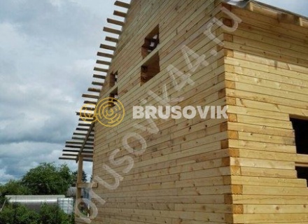 Дом 9,4х9,5 из профилированного бруса 145х195 мм