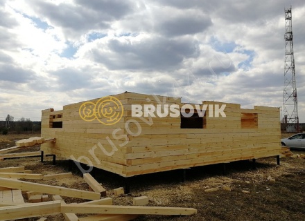 Дом 8,6х8,2, по проекту № 21 из обрезного бруса 150х150 мм