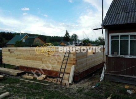 Дом 9,4х9,5 из профилированного бруса 145х195 мм