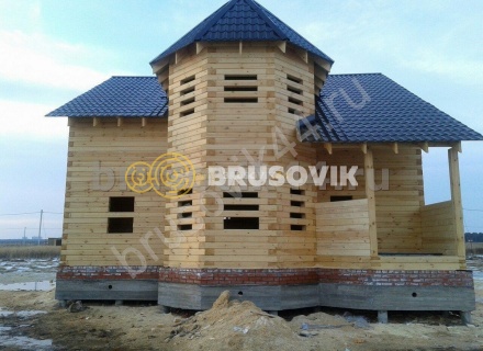 Дом 12х12 м из профилированного бруса 145х145 мм в Ленинградской области