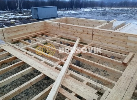 Дом 9х9 из профилированного бруса 145х195 мм, Костромская область, поселок Зарубино