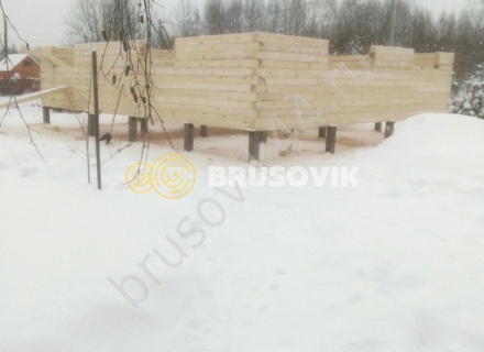 Дом 9,4х9,5 м по проекту № 1 из обрезного бруса 150х150 мм