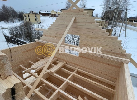 Полутораэтажный дом 6х8м с террасой из профилированного бруса 145х145мм по индивидуальному проекту в СТ Виктория, г. Кострома