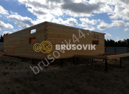 Дом из профилированного бруса 145х145 мм по индивидуальному проекту
