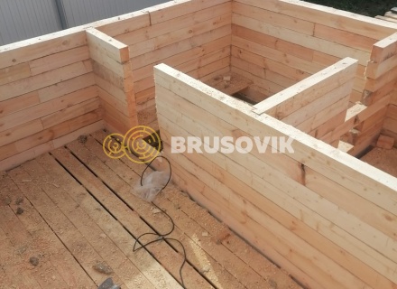 Баня 4,5х4,5 м с террасой 3х4,5 м из обрезного бруса 150х150 мм по индивидуальному проекту в д. Зарубино, Костромской район