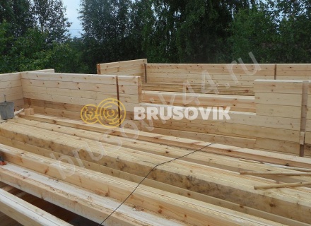 Деревянный брусовой дом