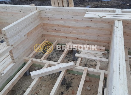 Дом 9х9 из профилированного бруса 145х195 мм, Костромская область, поселок Зарубино